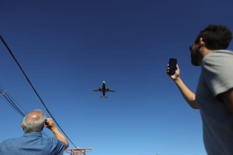 Aeroporto Salgado Filho reabre nesta Segunda-feira; acompanhe aos vídeos 3 645d702cd1403c0a6efbad5e8a81d87634564e6b63226b3067efba40 1