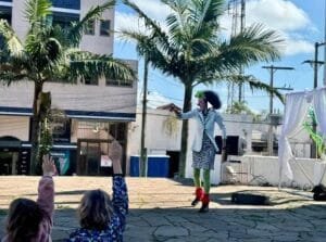 Capão da Canoa é contemplado com o Circuito de Teatro de Rua pelo Litoral Norte.