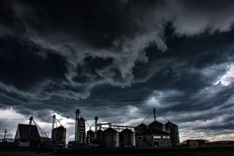 Inmet publica alerta de tempestades no Rio Grande do Sul