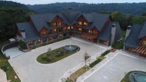 Hotel Laghetto Château concorre em duas categorias no Prêmio Sabores do Sul 2024  Empreendimento é finalista como Melhor Hotel e Melhor Café da Manhã