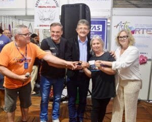 A Feira de Artesanato do Litoral Norte, a Artenorte, teve sua abertura oficial na noite desta Quinta-feira