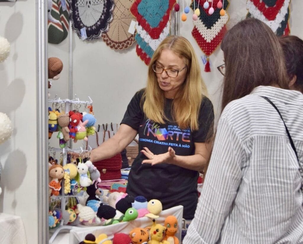 A Feira de Artesanato do Litoral Norte, a Artenorte, teve sua abertura oficial na noite desta Quinta-feira 3 467021862 884716790456569 5077257301896526658 n