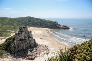 Municípios do Litoral Norte preparam estruturas e novidades para receber veranistas na temporada 2024/2025