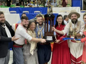 CTG Ronda Charrua, de Farroupilha, é o grande campeão do ENART 2024