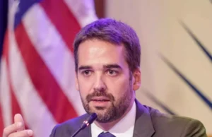 Viagem aos Estados Unido, Japão e China: Governador gaúcho permanece fora do RS até o fim do mês