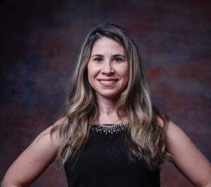 O papel essencial do biomédico na saúde alia versatilidade e inovação