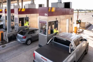 Concessionária divulga vagas de emprego na Operação Verão