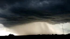 Inmet adverte para chuva forte em parte do RS