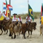 A Assembleia Legislativa  aprova projeto que declara Cavalgada do Mar de interesse artístico e cultural no RS