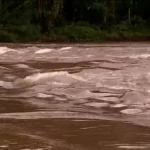 Chuva intensa deixa comunidades isoladas no Litoral Norte