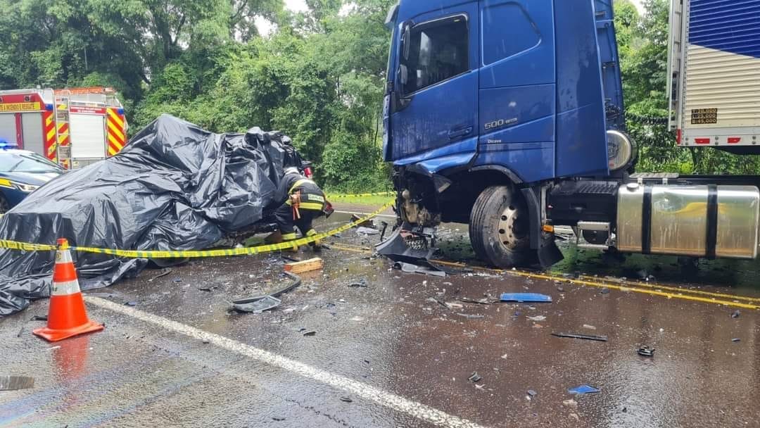 MULHER MORRE NA BR-153: próximo do posto da Polícia Rodoviária Federal em Concórdia 2