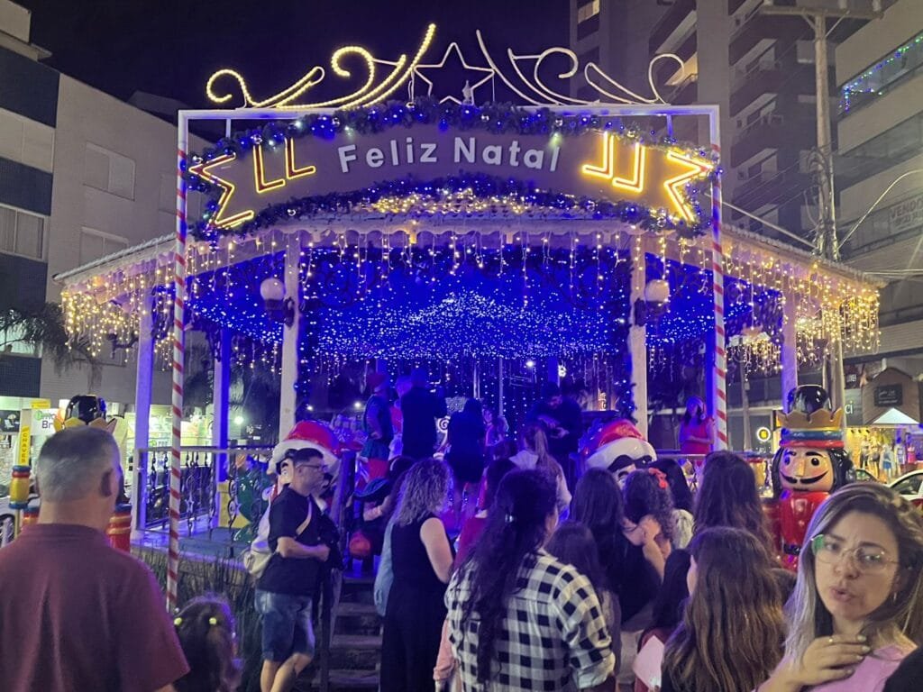 Nesse Sábado a Magia de Natal invadiu a cidade de Torres no Palco de Natal, ao lado da Praça XV 5 469579639 1015140257314765 2307984652514904988 n