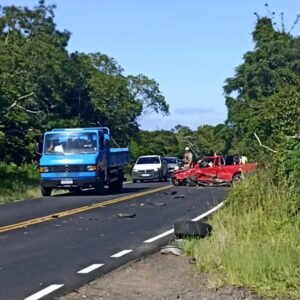 Grave acidente na RS-030 em Osório envolve dois veículos