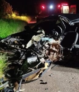 Grave acidente entre dois veículos deixa uma vítima fatal na BR-468, em Três Passos