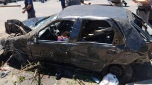 Mais um carro cai de barranco entre a ERS-118 e a ERS-020, em Gravataí