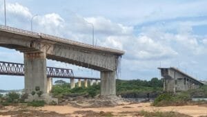 Ponte do Estreito desaba na divisa do Tocantins com o Maranhão