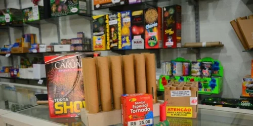 Médicos alertam para acidentes com fogos de artifícios nas festas