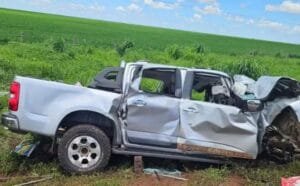 Acidente entre carro e carreta mata mãe, filha e neto na BR-163, em Sonora, MS