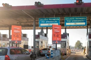 Cartão Banricompras passa a ser aceito nas praças de pedágio da CCR ViaSul