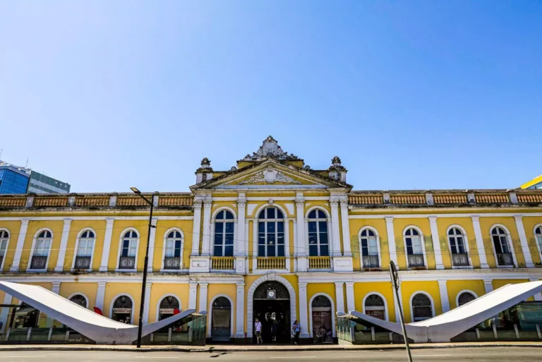 Leilão da maior loja do Mercado Público de Porto Alegre ocorre nesta Terça-feira