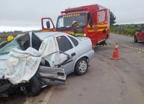 Colisão frontal na RS-020 em São Francisco de Paula deixa uma vítima fatal e cinco feridos