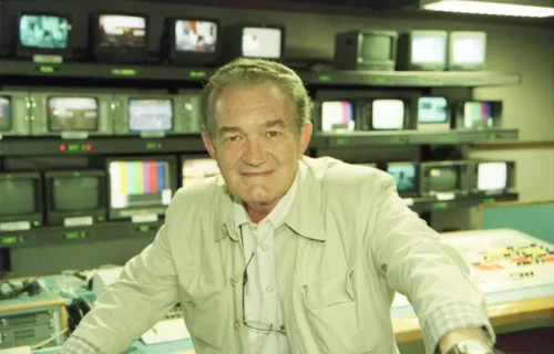 Morre Léo Batista, ícone do jornalismo esportivo, aos 92 anos