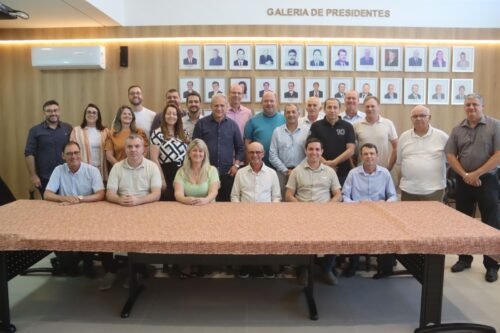 PREFEITO DE OSÓRIO, ROMILDO BOLZAN JÚNIOR PARTICIPA DA PRIMEIRA ASSEMBLEIA DO ANO DA AMLINORTE