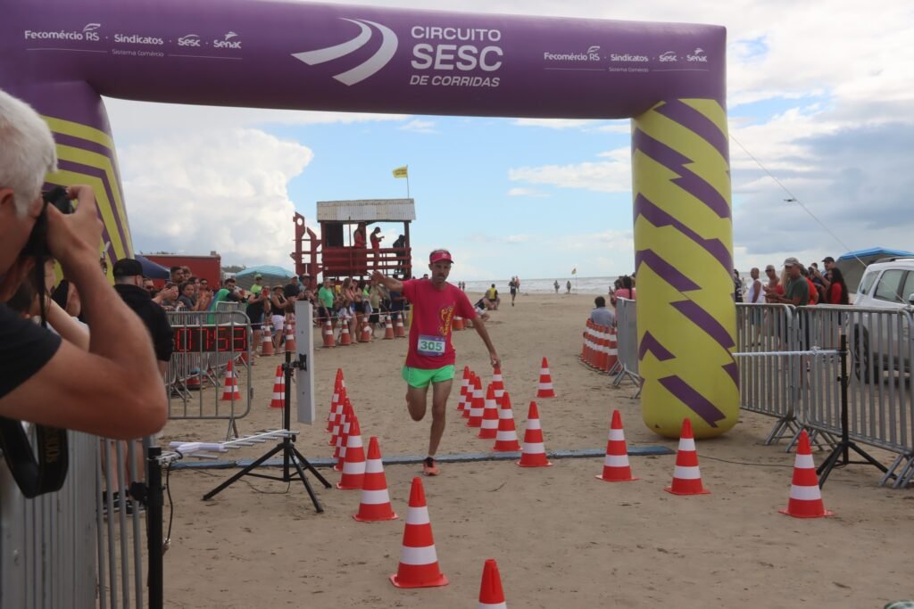 CERCA DE 470 CORREDORES PARTICIPAM DA CORRIDA DE ABERTURA DO CIRCUITO SESC EM ATLÂNTIDA SUL 12 473228134 1021094380059129 7577880309471599529 n