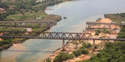 Queda de ponte: Marinha suspende busca subaquática no rio Tocantins