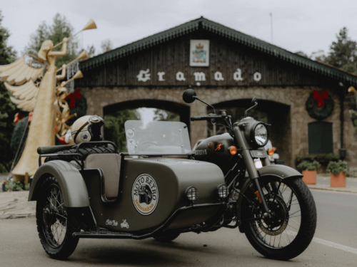 MOTO RETRÔ (Até 2 Passageiros) Canela e Gramado