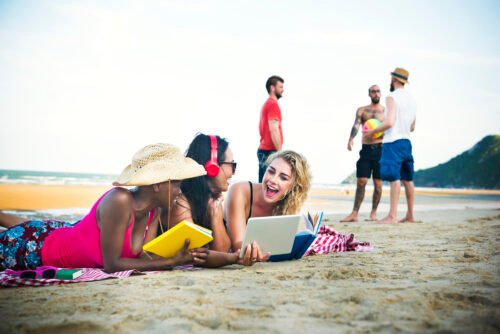 Estácio promove “blitz” de serviços gratuitos em Balneário Pinhal