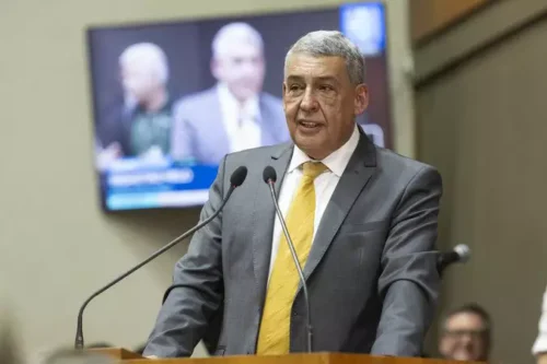 Sebastião Melo toma posse para seu segundo mandato como prefeito de Porto Alegre