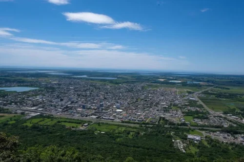 Morro da Borússia oferece esportes radicais, lazer e contemplação natural aos visitantes do Litoral Norte