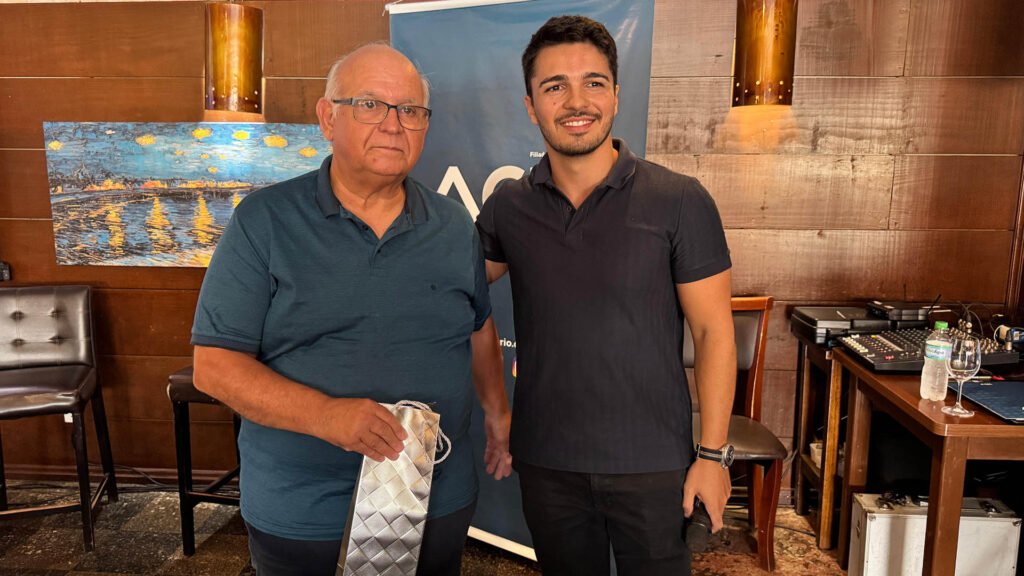 PREFEITO ROMILDO PALESTRA NO 1º VEM PRA MESA COM A ACIO DO ANO E FALA SOBRE OS PROJETOS PARA O DESENVOLVIMENTO DO MUNICÍPIO DE OSÓRIO 3 480757606 1050057537162813 8188607554491268404 n