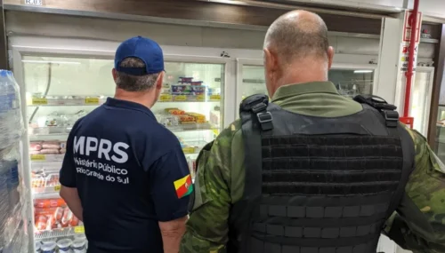 Fiscalização apreende mais de 700 quilos de alimentos impróprios para consumo em Torres