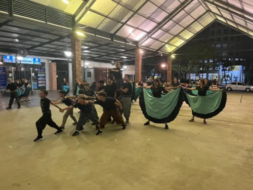 PTG Bocal de Prata improvisa ensaio e protesta contra proibição na sede