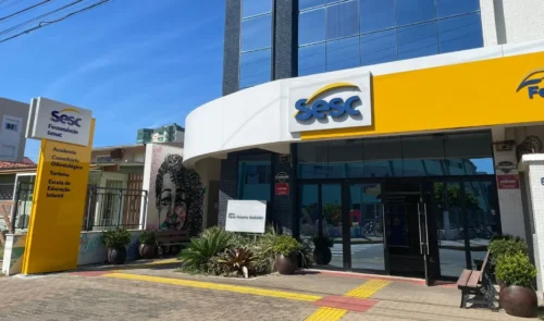 Aniversário de 15 anos do Sesc Tramandaí terá Shows de Música e Mágica