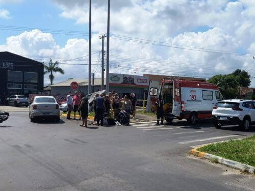 Acidente na Ângelo Gabriel Boff Guasseli deixa motociclista ferida em Osório