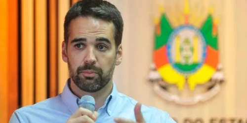 “As aulas precisam voltar o quanto antes”, diz Eduardo Leite após justiça liberar começo do ano letivo