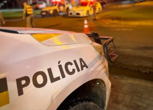 BM resgata criança vítima de maus-tratos e prende mãe por abandono em Balneário Pinhal