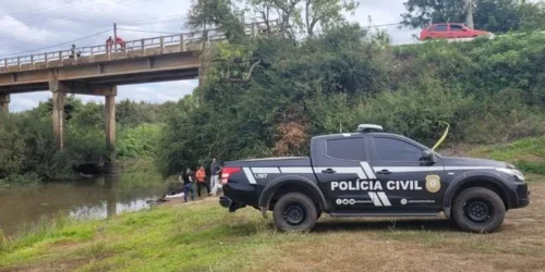 Homem de 40 anos é preso por jogar filho de ponte em São Gabriel