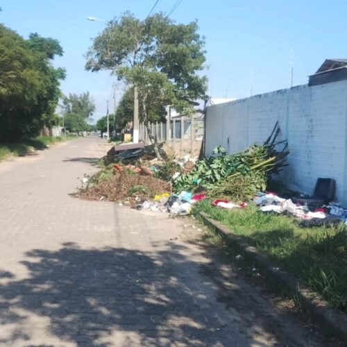 Descarte irregular marca primeiro dia da nova gestão da Central de Transbordo de Osório