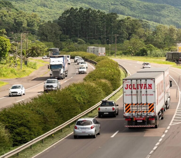 Feriado de Páscoa deve movimentar mais de 1,1 milhão de veículos nas rodovias da CCR ViaSul 16 490551751 9258270680937910 3285324135803961082 n