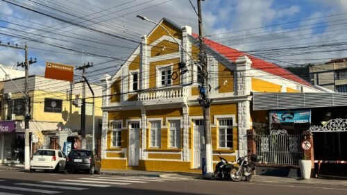 BIBLIOTECA PÚBLICA FERNANDES BASTOS EM OSÓRIO É ABERTA AO PÚBLICO