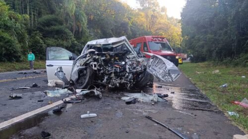 Caminhão de Erechim se envolve em grave acidente com vítima fatal na BR-153 em Concórdia