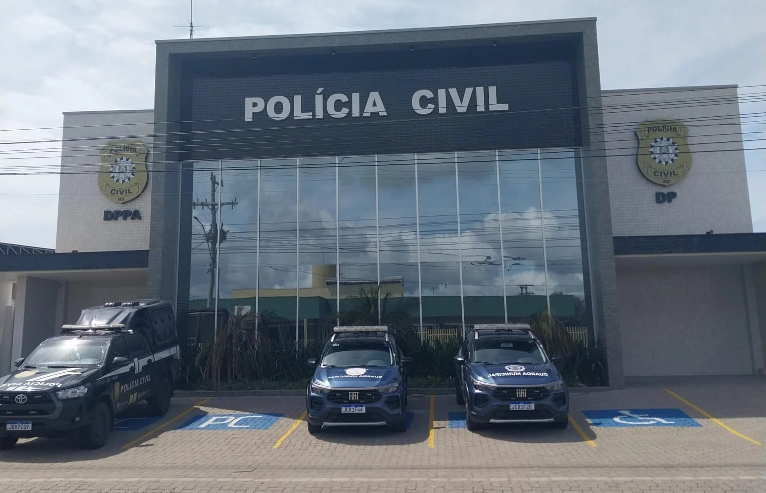 Homem é preso pela GMI por bater na esposa, em Imbé 1 Delegacia Tramandai 070125