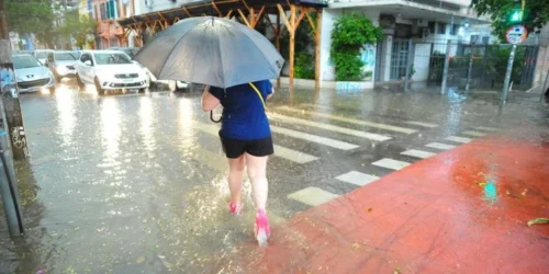 Semana vai começar com episódio de chuva forte no RS, alerta MetSul