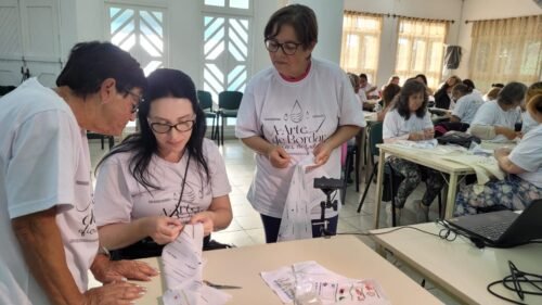 Ação social da Corsan promove capacitação técnica artesanal e abre caminhos para nova fonte de renda a cem mulheres