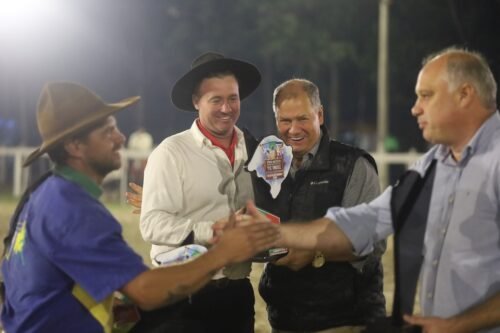 HOMENAGENS MARCARAM NOITE DE ABERTURA DO XVIII RODEIO CRIOULO INTERNACIONAL DE IMBÉ 8 497578364 715557327699078 6610182741143663823 n