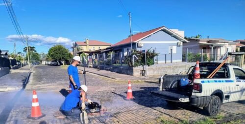 Corsan fará vistoria de ligações irregulares de drenagem de água das chuvas à rede de esgoto doméstico em Xangri-Lá